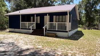 107 Eliam Rd, Melrose, FL 32666