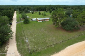 107 Green Oak Dr, Melrose, FL 32666