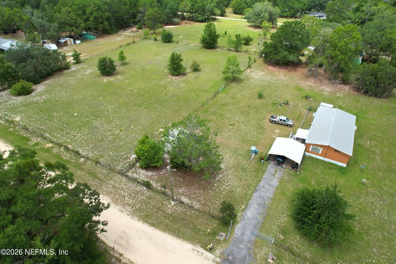 107 Green Oak Dr, Melrose, FL 32666