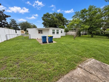 10708 Briarcliff Rd E, Jacksonville, FL 32218
