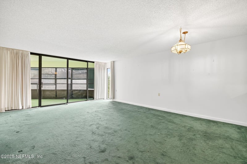 1071 Edgewood Ave #409, Jacksonville, FL 32205