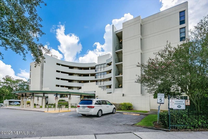 1071 Edgewood Ave S #401, Jacksonville, FL 32205