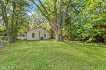 1071 N Canal St, Jacksonville, FL 32209