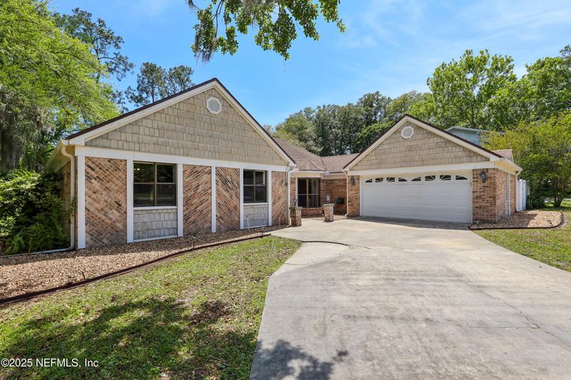 1071 Orangewood Rd, St Johns, FL 32259