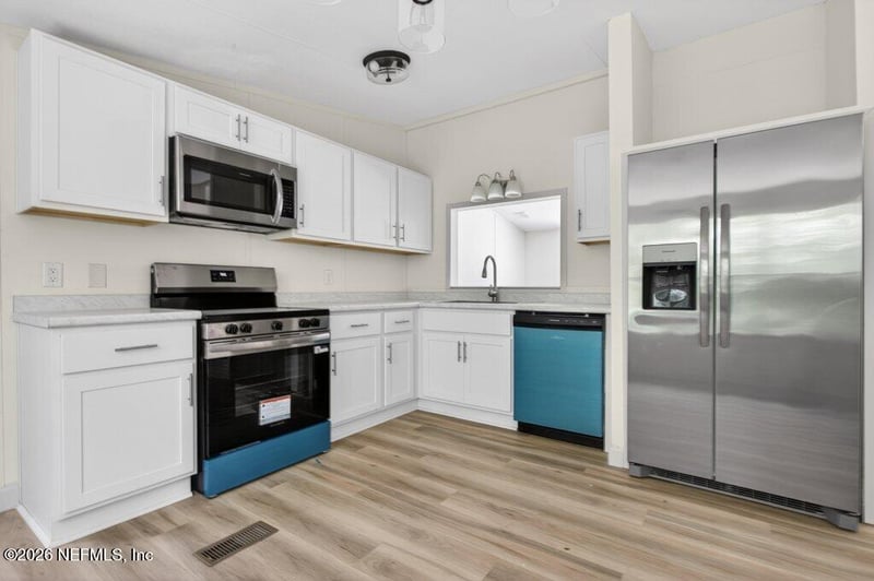 10715 Weatherby Ave, Hastings, FL 32145