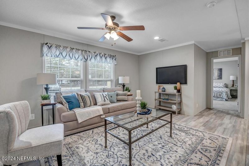 10725 Gregory Ave, Hastings, FL 32145