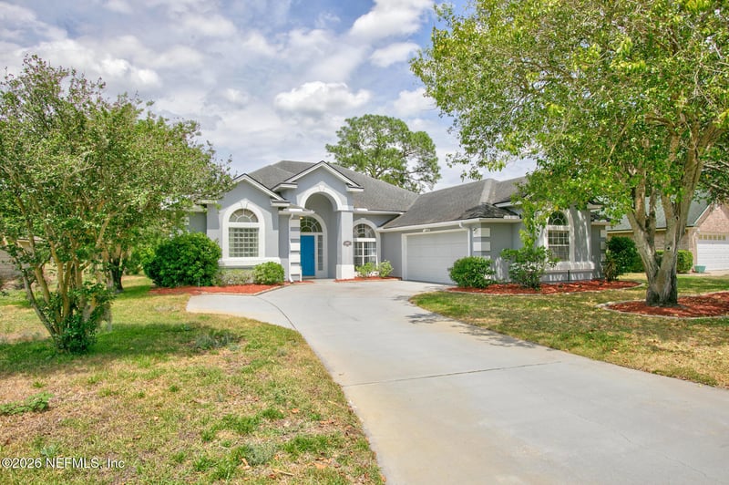 10727 Plum Hollow Dr, Jacksonville, FL 32222