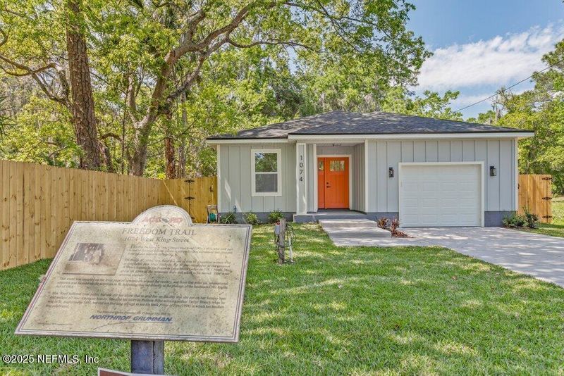 1074 W King St, St Augustine, FL 32084