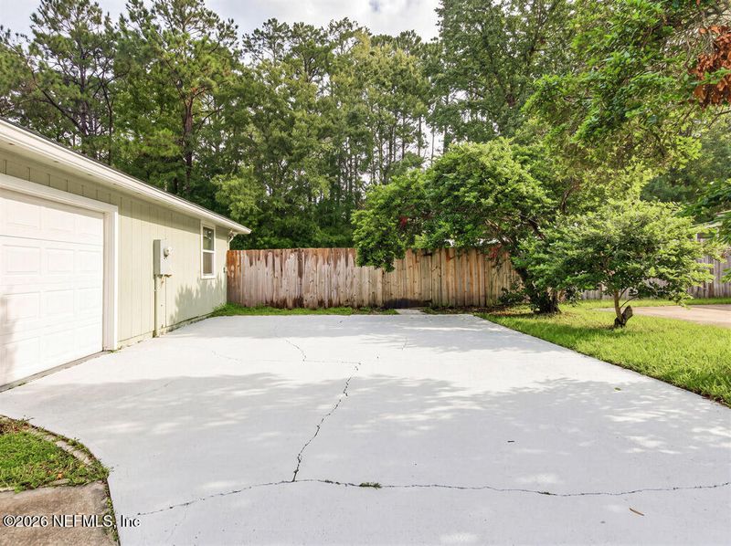 10749 Gelding Dr, Jacksonville, FL 32257