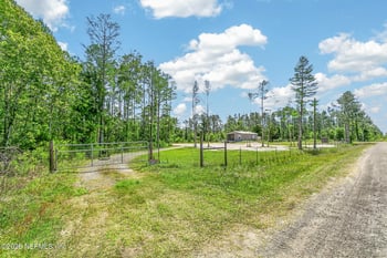 10750 Crotty Ave, Hastings, FL 32145