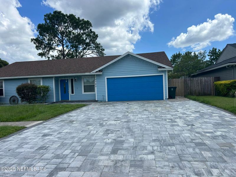 10762 Losco Junction Dr, Jacksonville, FL 32257
