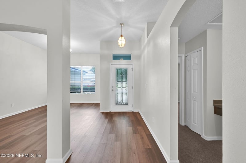 10810 Stanton Hills Dr E, Jacksonville, FL 32222