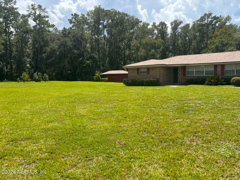 10824 W Windy Gale Dr W, Jacksonville, FL 32218