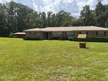 10824 W Windy Gale Dr W, Jacksonville, FL 32218