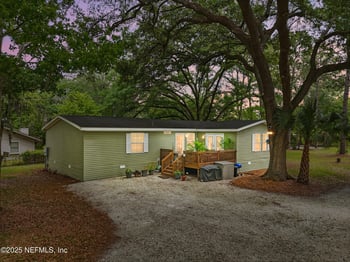 10825 Hampton Rd, Jacksonville, FL 32257