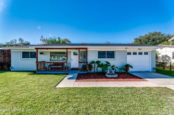 1084 Sawyerwood Dr, Jacksonville, FL 32221