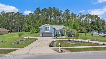 10852 Brandon Chase Dr, Jacksonville, FL 32219