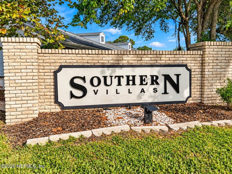 10877 Cabbage Pond Ct, Jacksonville, FL 32257
