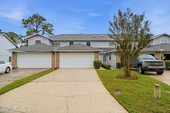 10877 Cabbage Pond Ct, Jacksonville, FL 32257