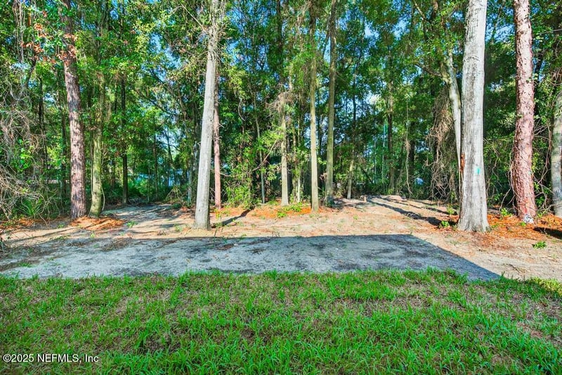 10892 Peaceful Harbor Dr, Jacksonville, FL 32218