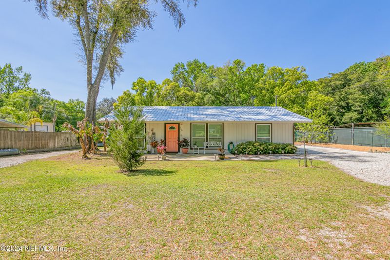 109 Campbells Ln, Melrose, FL 32666