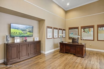 10901 Burnt Mill Rd #1107, Jacksonville, FL 32256