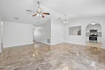 10915 Mindanao Dr S, Jacksonville, FL 32246