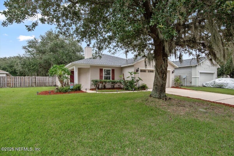 1092 Sunray Ct, Jacksonville, FL 32218