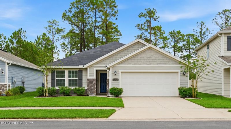 10925 Stapleton Dr, Jacksonville, FL 32222