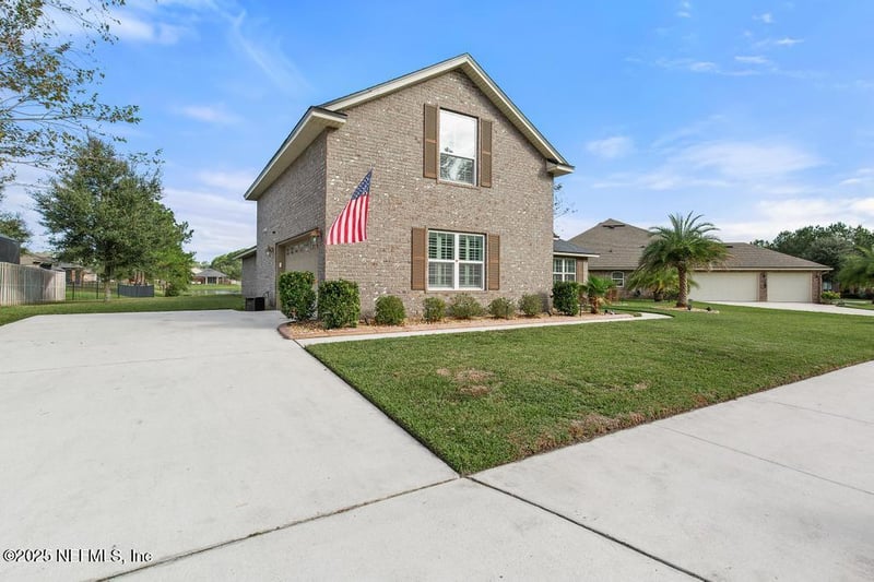 10944 Lothmore Rd, Jacksonville, FL 32221