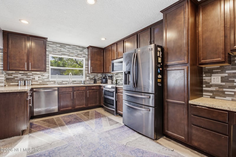 10948 Indies Dr S, Jacksonville, FL 32246