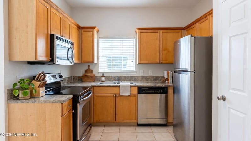 10961 Burnt Mill Rd #1128, Jacksonville, FL 32256