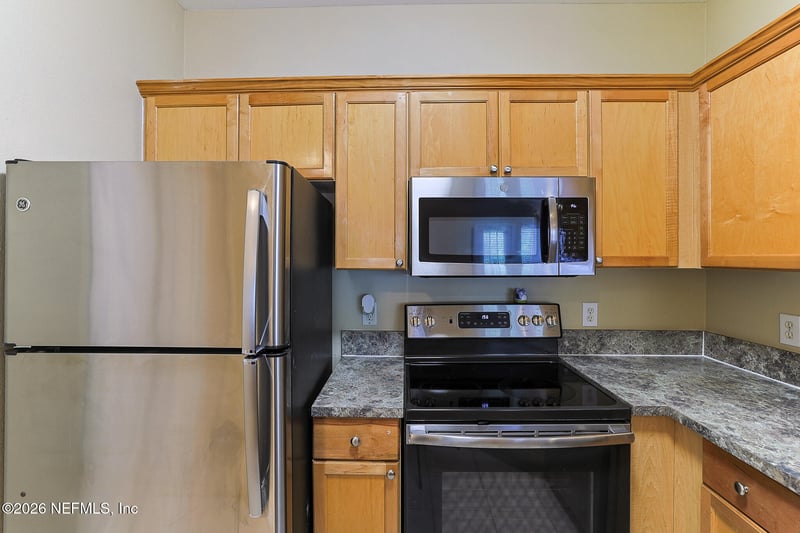 10961 Burnt Mill Rd #426, Jacksonville, FL 32256