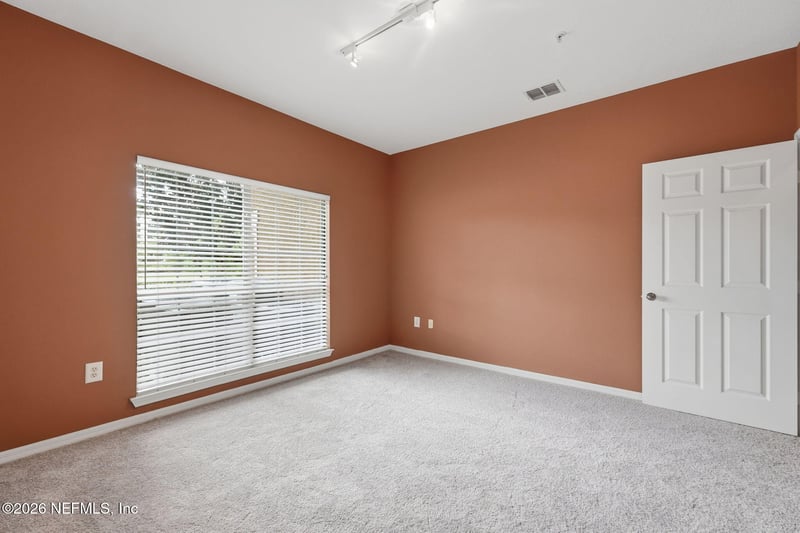 10961 Burnt Mill Rd #614, Jacksonville, FL 32256