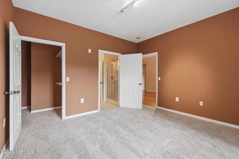 10961 Burnt Mill Rd #614, Jacksonville, FL 32256