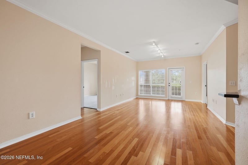 10961 Burnt Mill Rd #614, Jacksonville, FL 32256