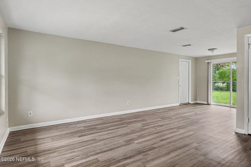 10967 Regency Dr, Jacksonville, FL 32218