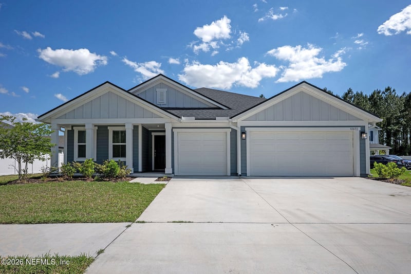 10972 Helmsdale Ln, Jacksonville, FL 32221