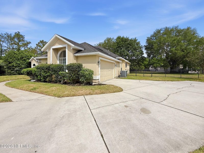 10973 Hickory Trace Ln, Jacksonville, FL 32256