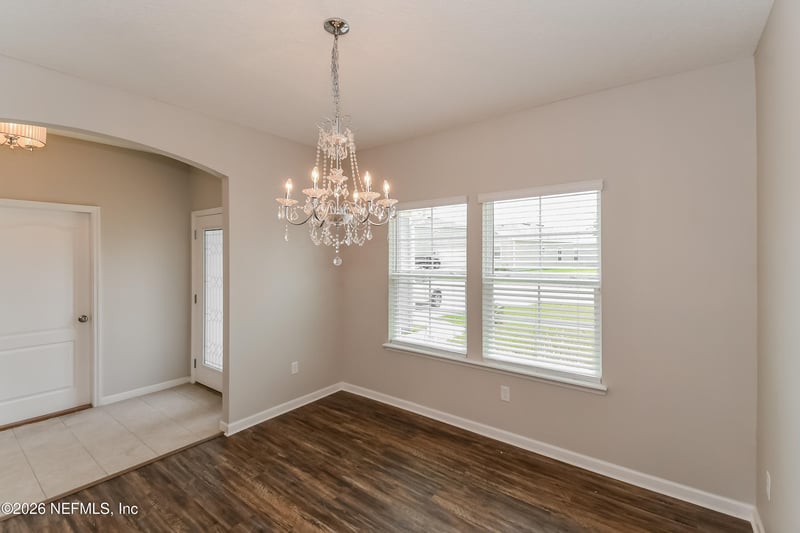10991 Haws Ln, Jacksonville, FL 32218