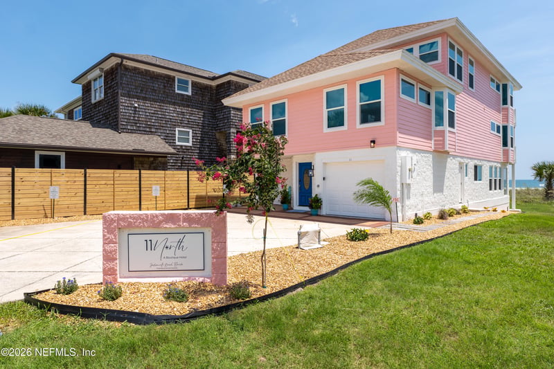 11 19th Ave N, Jacksonville Beach, FL 32250