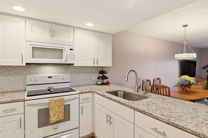 11 Dondanville Rd #9, St Augustine Beach, FL 32080