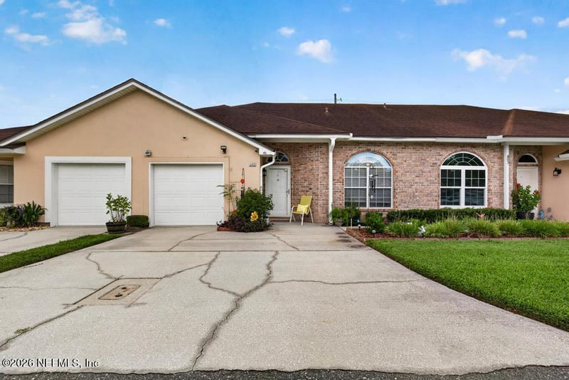 11 Northside Dr S #402, Jacksonville, FL 32218