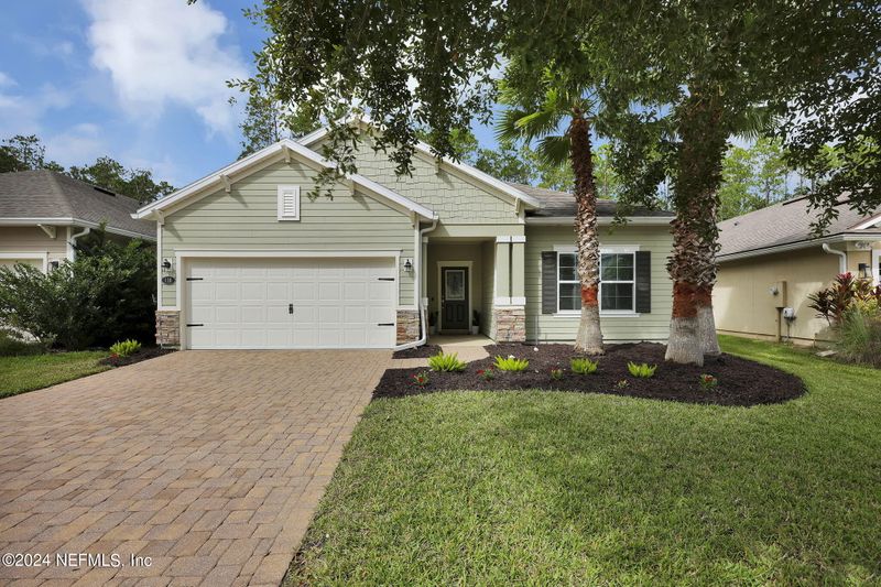110 Old Carriage Ct, Jacksonville, FL 32081