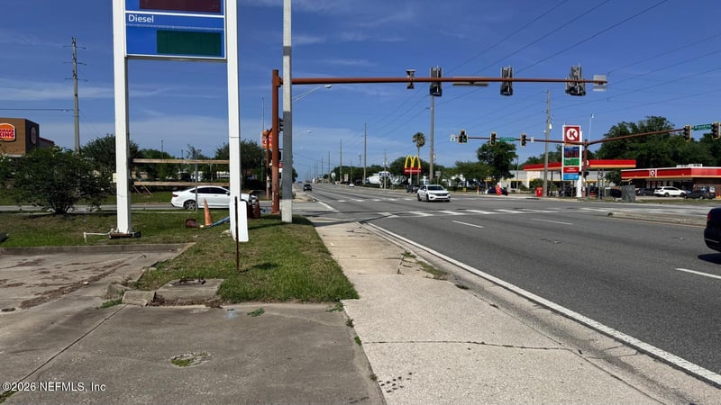 1102 Blanding Blvd, Orange Park, FL 32065