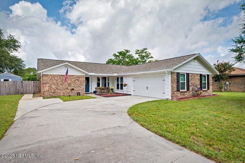 1102 Meadow Dr, Orange Park, FL 32065