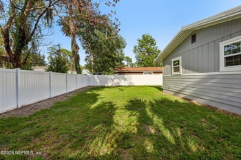 1102 Walnut St, Green Cove Springs, FL 32043