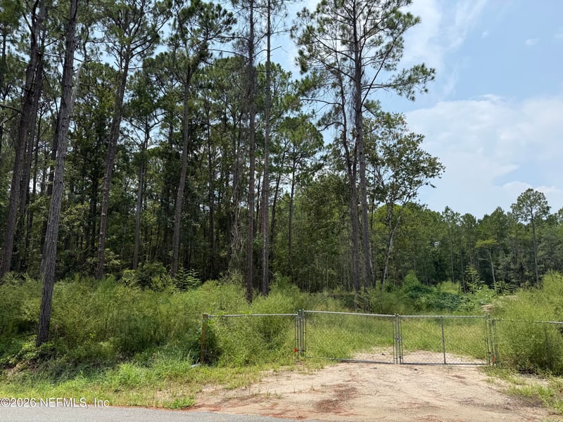 11020 Skylark Dr, Jacksonville, FL 32257