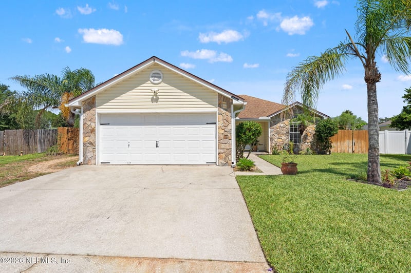 11041 Stutz Ct, Jacksonville, FL 32246