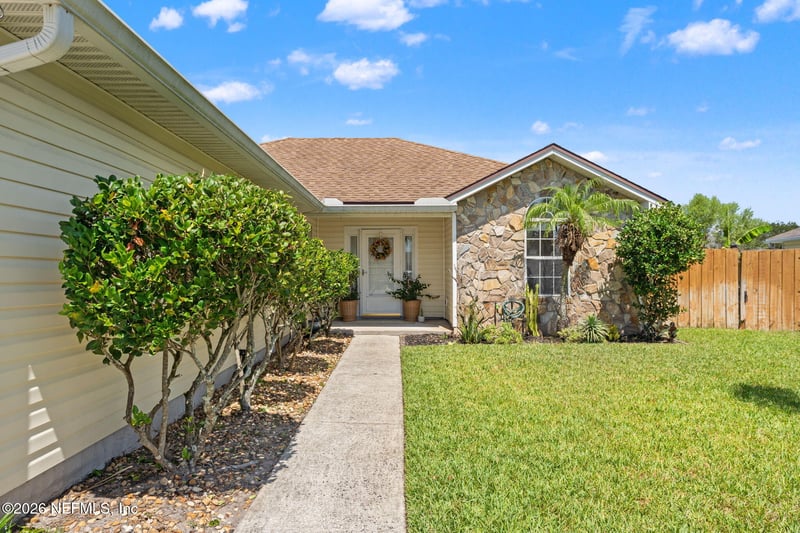 11041 Stutz Ct, Jacksonville, FL 32246